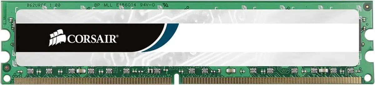 Corsair ValueSelect 8GB DDR3 (CMV8GX3M1A1600C11) - bovenaanzicht geheugenmodule met Corsair-logo en PCB-componenten zichtbaar