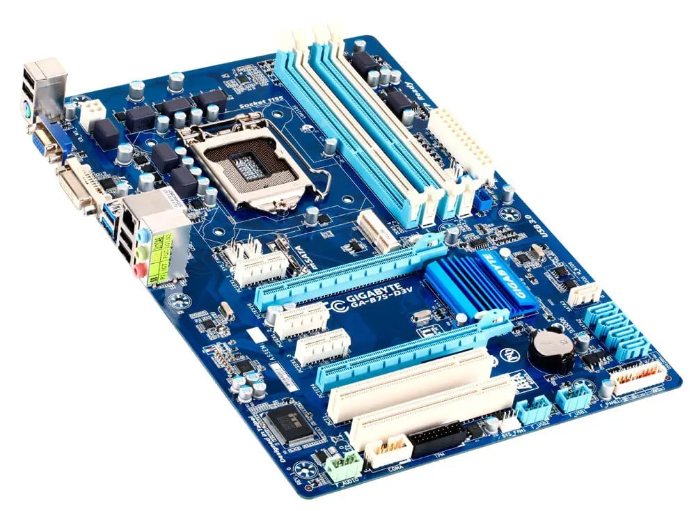 Gigabyte GA-B75-D3V socket 1155 moederbord - bovenaanzicht met CPU-socket, RAM-slots, uitbreidingsslots en randapparatuurconnectoren