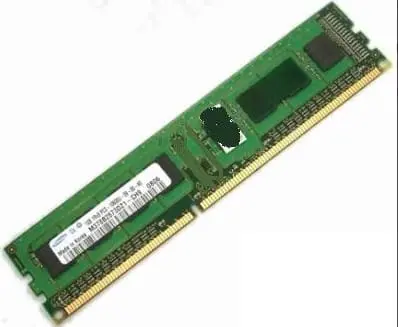 Samsung 4GB DDR3 1333Mhz RAM-module M378B5273DH0-CH9, bovenaanzicht met zichtbare elektronische componenten en labeling