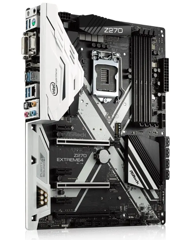 ASRock Z270 Extreme4 Socket 1151 moederbord - bovenaanzicht met zwart-witte PCB, CPU-socket, RAM-slots en uitbreidingskaarten zichtbaar