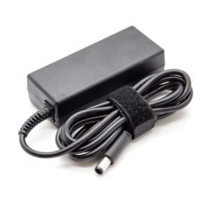 HP 65W Poweradapter (plug: 7,4 mm * 5,0 mm) - overzichtsfoto met adapter en bijgeleverde kabel met klittenband organisator