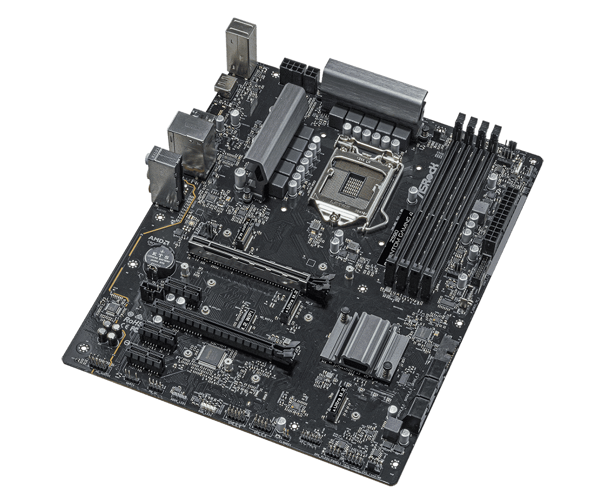 Asrock Z590 Phantom Gaming 4 Socket 1200 moederbord bovenaanzicht met CPU-socket, heatsinks en uitbreidingsslots zichtbaar