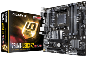 Gigabyte GA-78LMT-USB3 R2 AM3+ moederbord met verpakking en bovenaanzicht van de printplaat